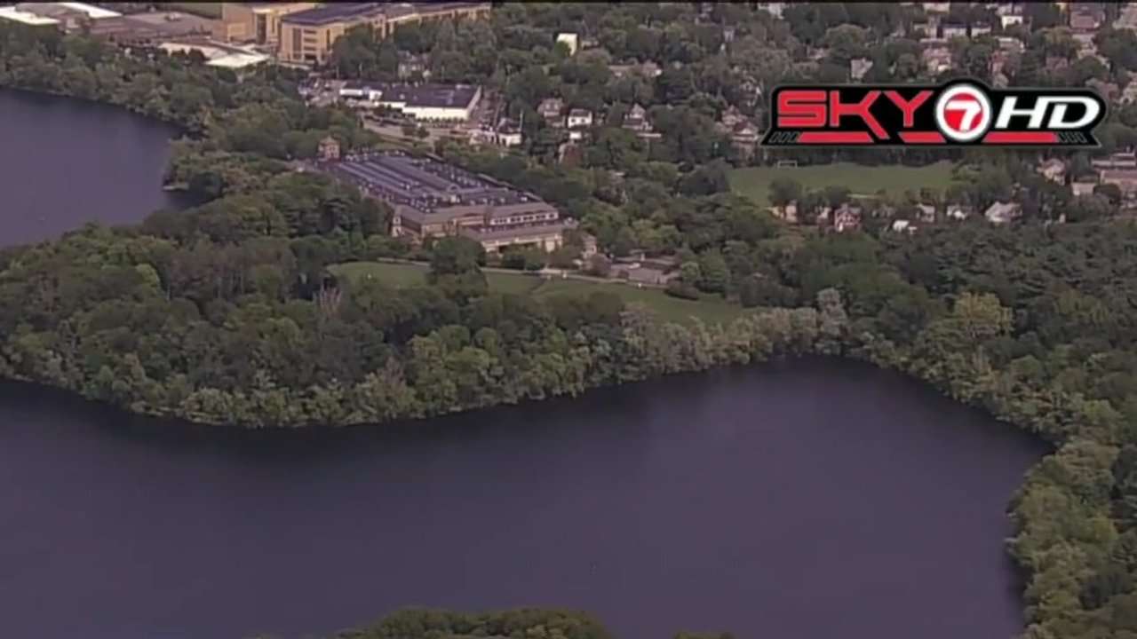Body found in Cambridge pond