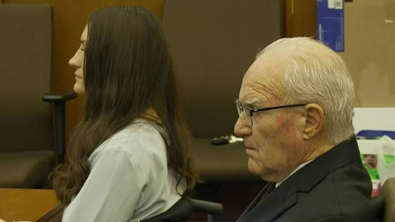 Jury hears closing arguments in Lindsay Clancy trial, begins deliberations