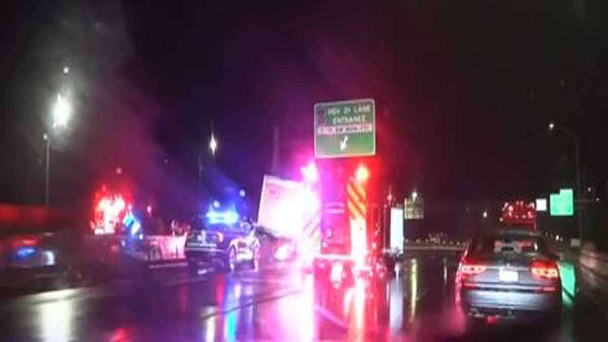 Box truck crash on I-93 in Quincy causing delays for the morning commute