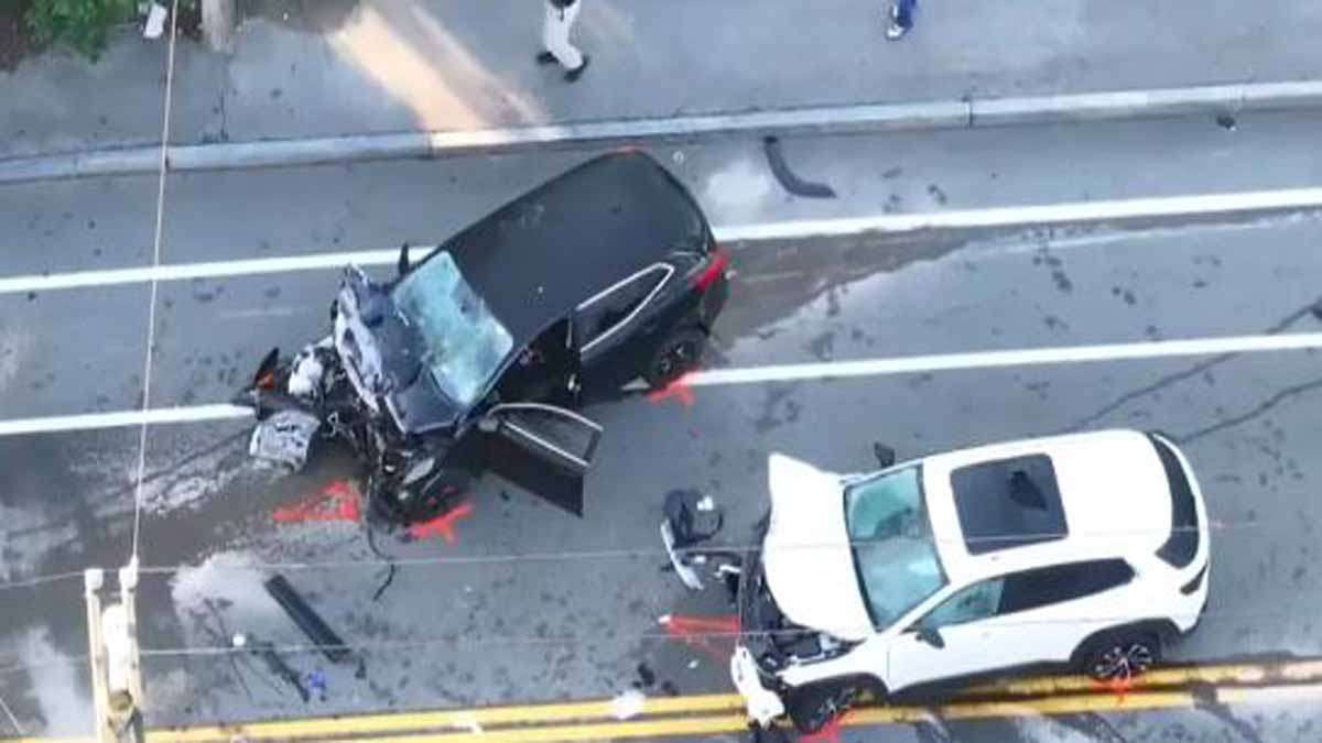 Emergency crews respond to serious, head-on crash in Braintree