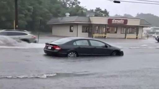 Drivers navigate flash flooding in Fitchburg as region is hit with nearly 6 inches of rain