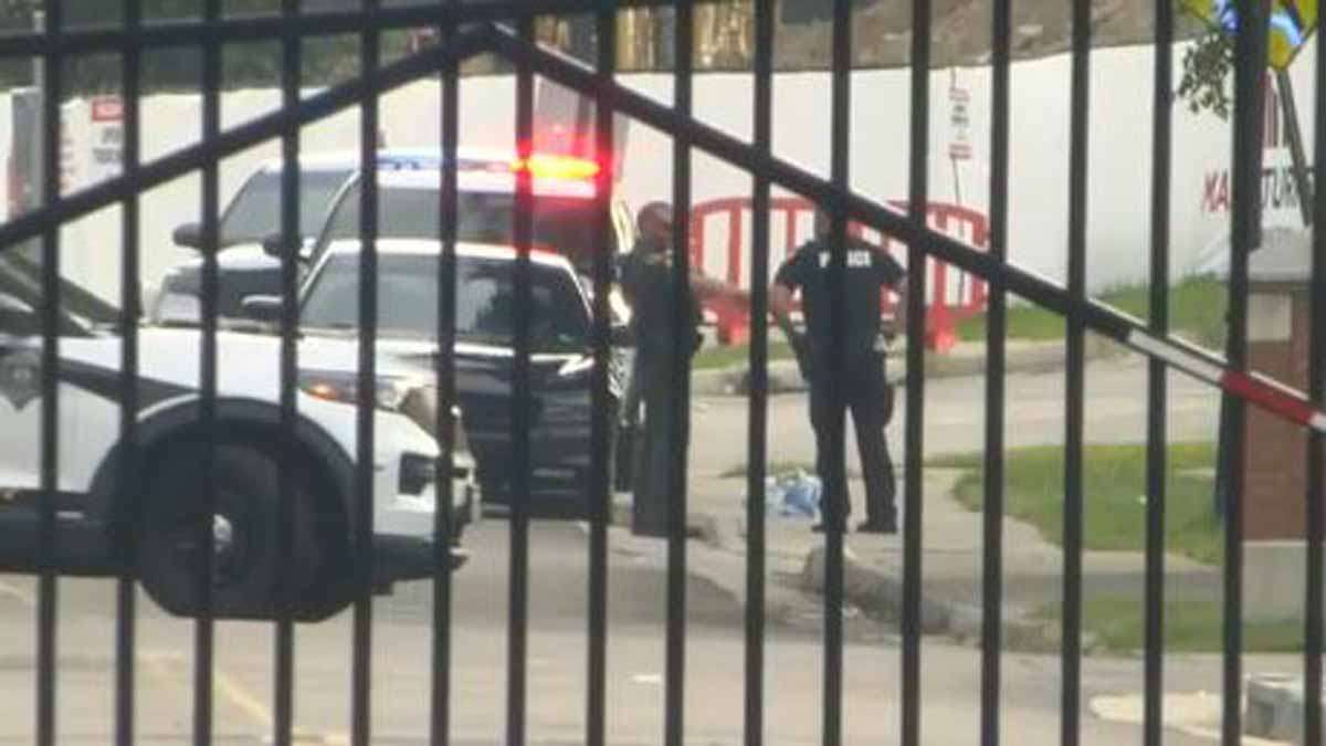 Police looking for additional people who fired guns in Virginia university shooting that wounded 5