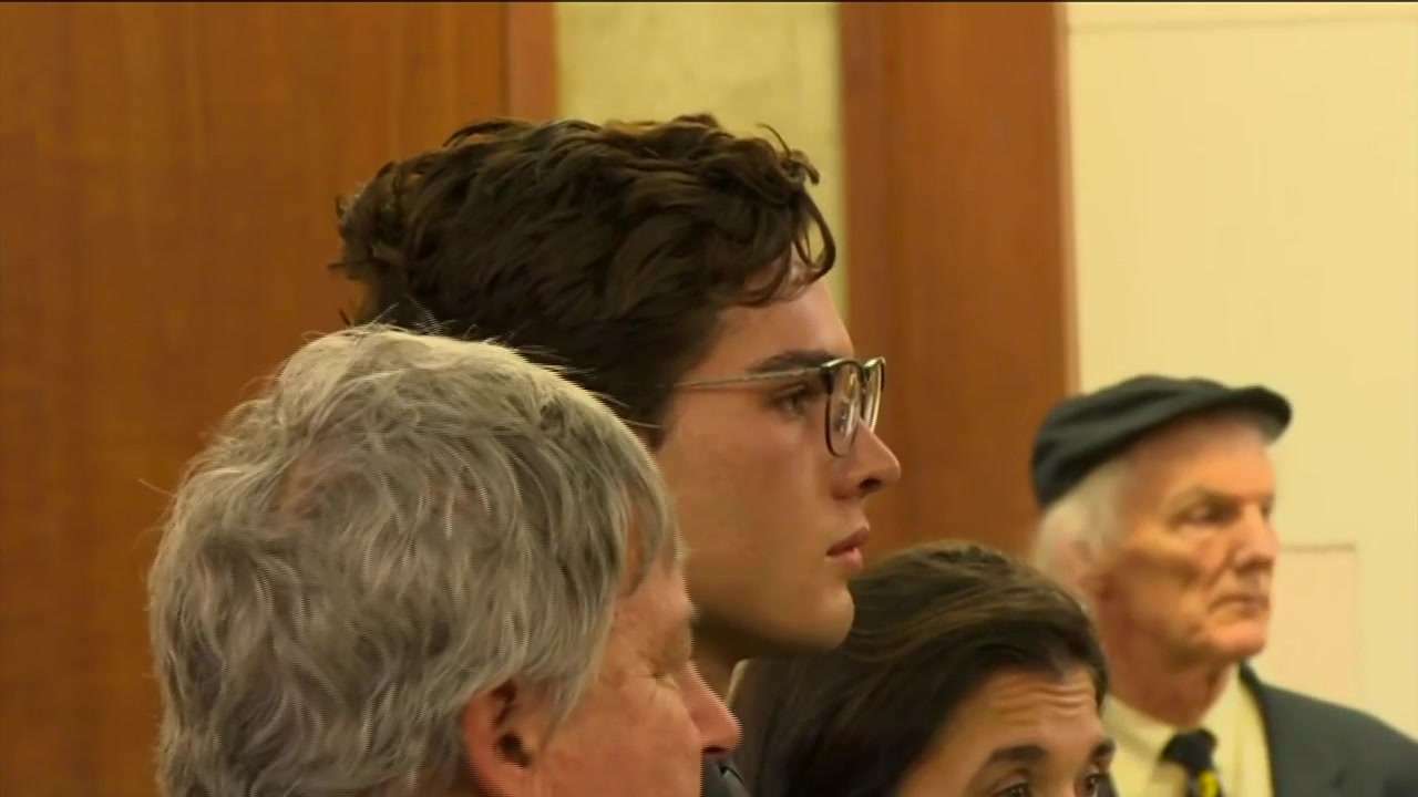 ‘Looksmaxxing’ streamer Clavicular pleads not guilty to rape charge in Chatham