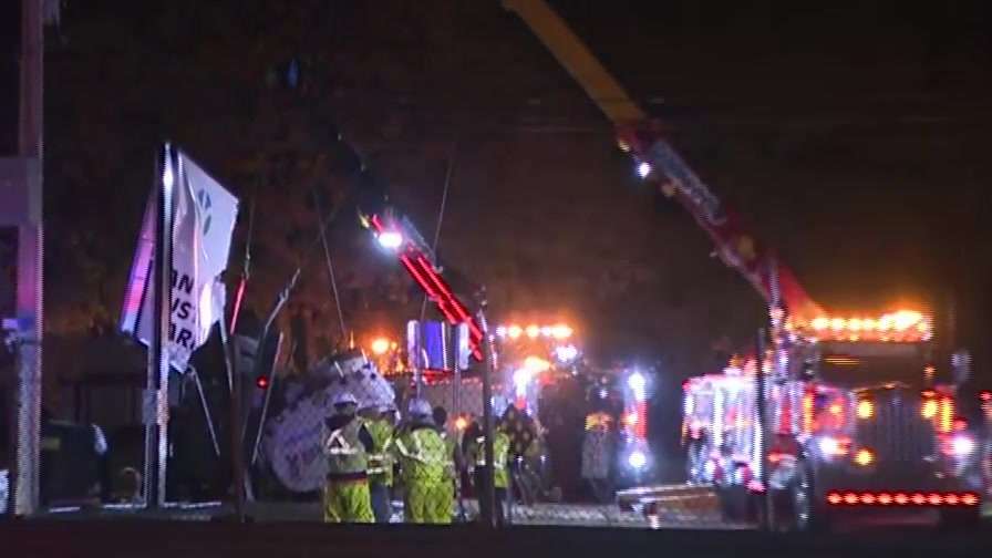 Oil tanker flips over, shutting down Route 1 south in Danvers