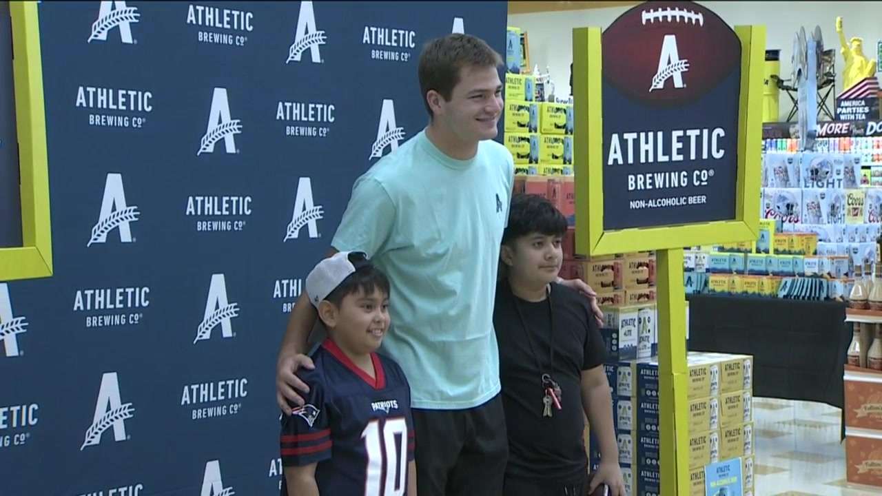 Hundreds of Patriots fans line up for hours to meet Drake Maye at Market Basket event